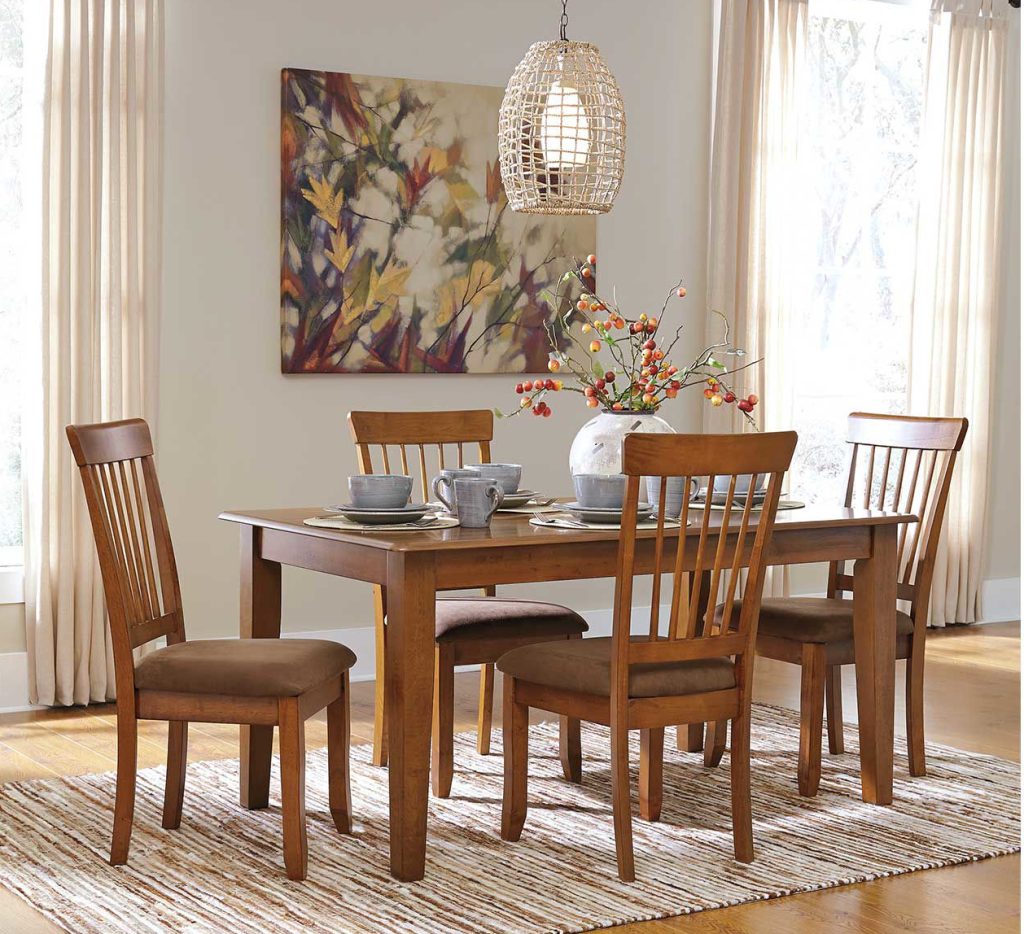 Belle Dinette Table with 4 Chairs